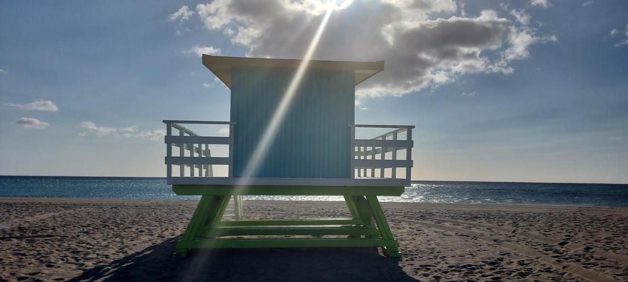 Le Barcares Logement Climatise Pour 6 Personnes, Draps Et Serviettes Non Fournis Air-Conditioned Accommodation For 6 People, Sheets And Towels Not Provided Alojamiento Con Aire Acondicionado Para 6 Personas, Sabanas Y Toallas No Incluidas Exterior photo